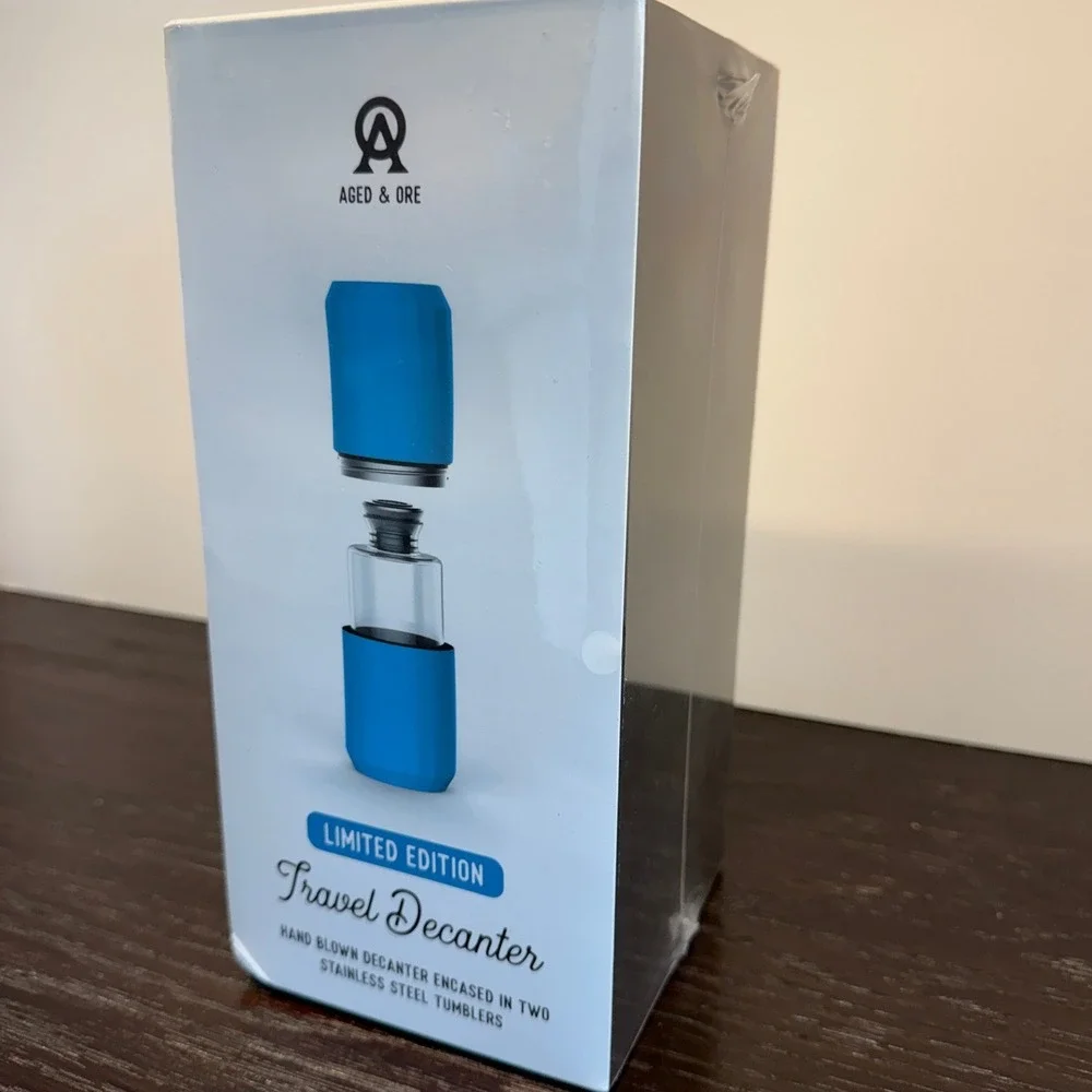 Aged & Ore Travel Decanter Limited Edition Blue Stainless Steel Tumbler Set NEW